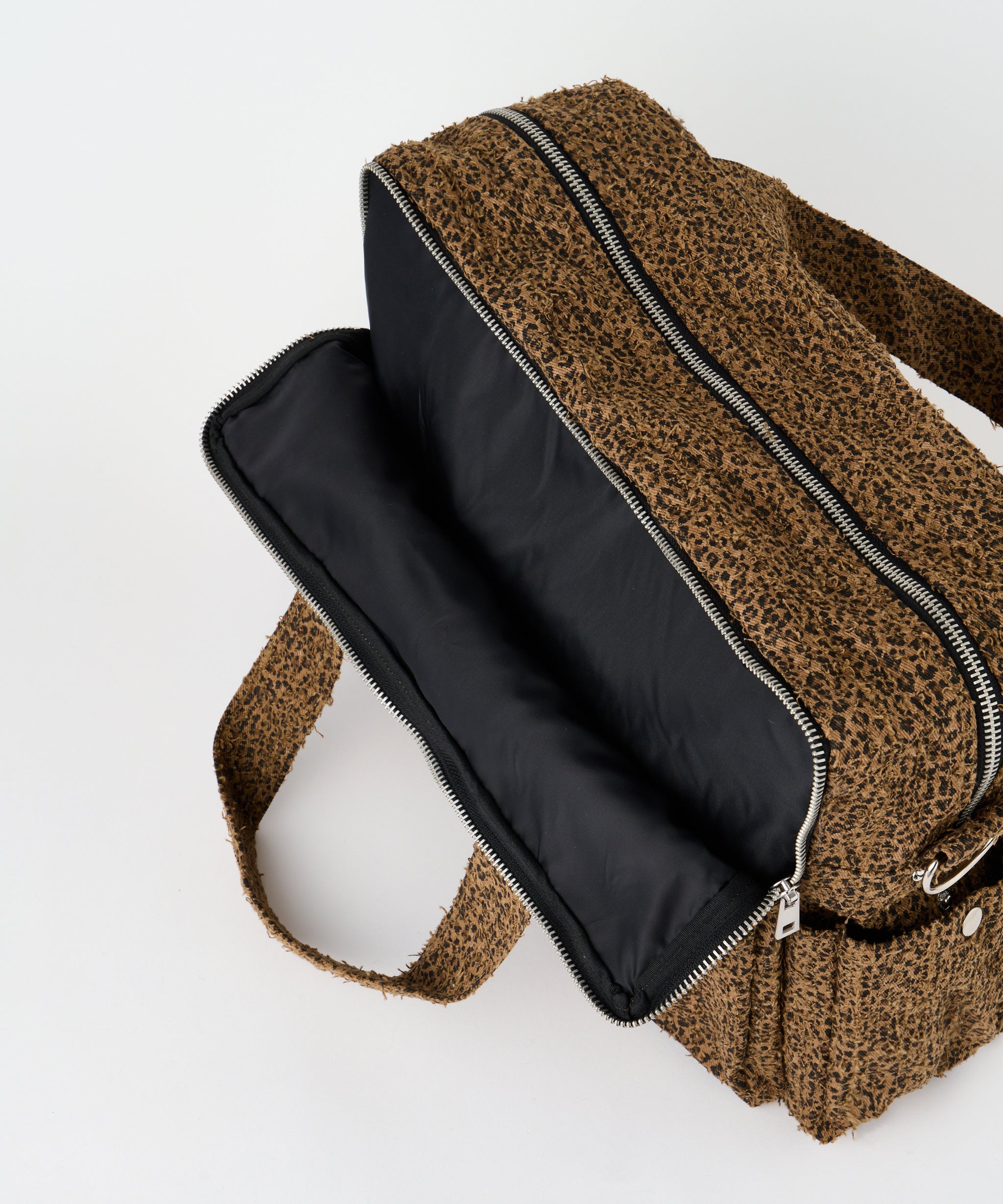 BIG B LOGO BAG – BEEDEN