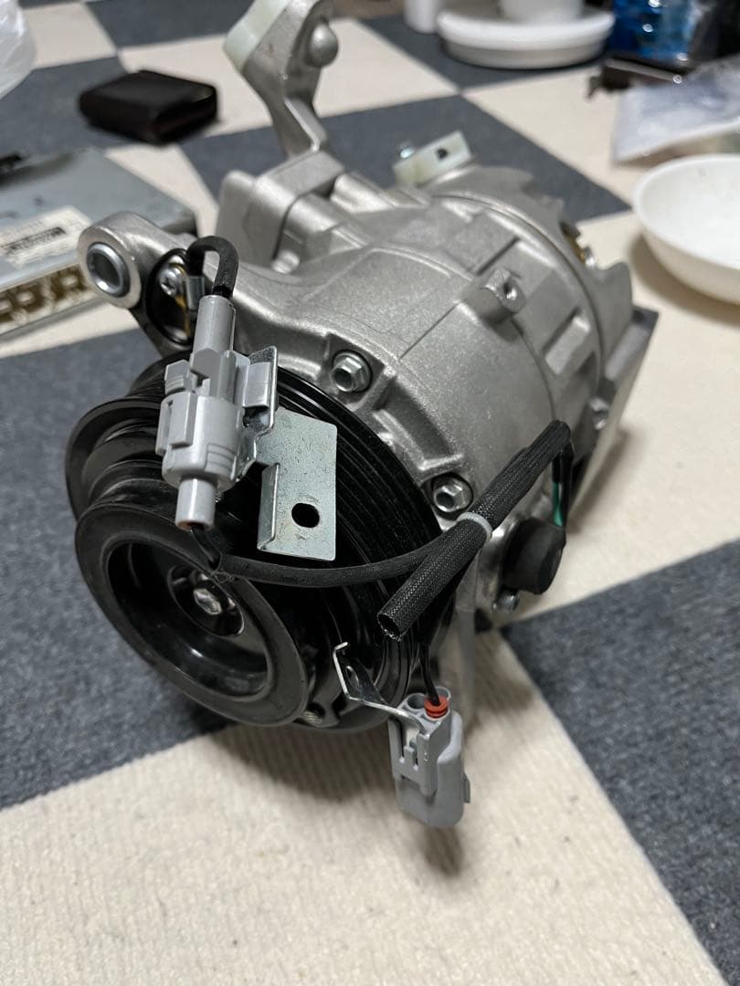 JZX100 エアコンコンプレッサー リビルト 88310-2A060 トヨタ（TOYOTA） ランクル HDJ81 HZJ81 リビルト A/Cコンプレッサー