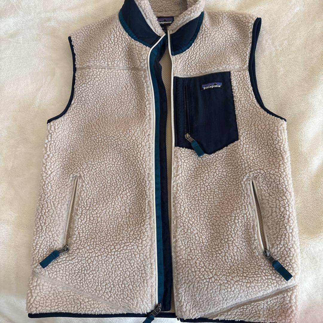patagonia フリースベスト アイボリー/ネイビー patagonia（パタゴニア） ボア フリース ベスト クラシック レトロX