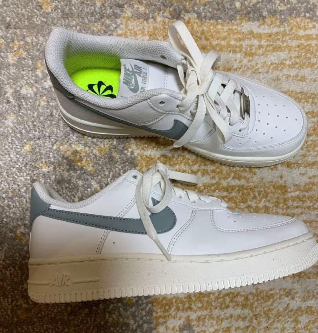 新品　NIKEナイキ 24cmエアフォース1 07 ネクストネイチャー NIKE - 【新品】24cm NIKE エアフォース1 '07 ネクストネイチャーの