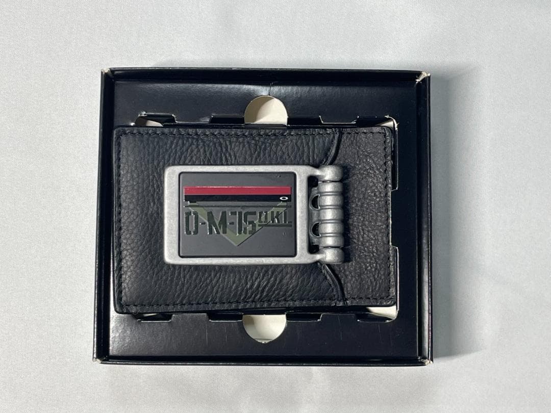 Oakley（オークリー）マネークリップ+ウォレット（ブラック） OAKLEY MONEY CLIP オークリー マネークリップ － SPORTS OUTDOOR S