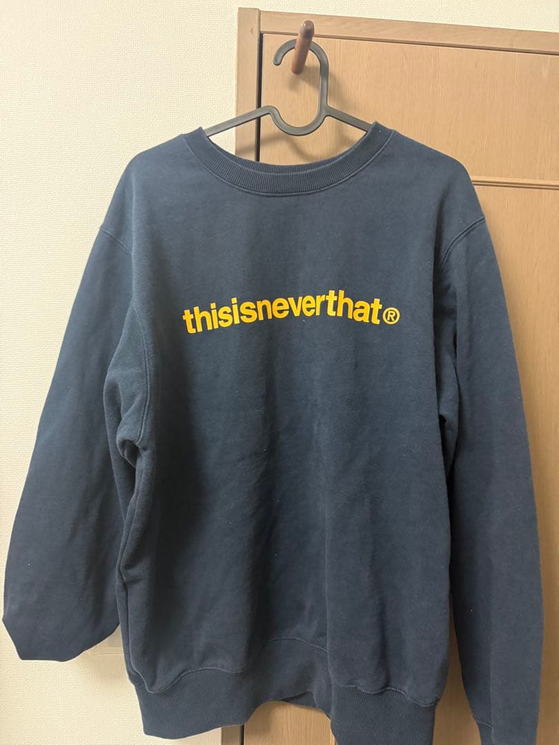 thisisneverthat ネイビー トレーナー Thisisneverthat Mens Open Collar Sweatshirt – Extra Butter