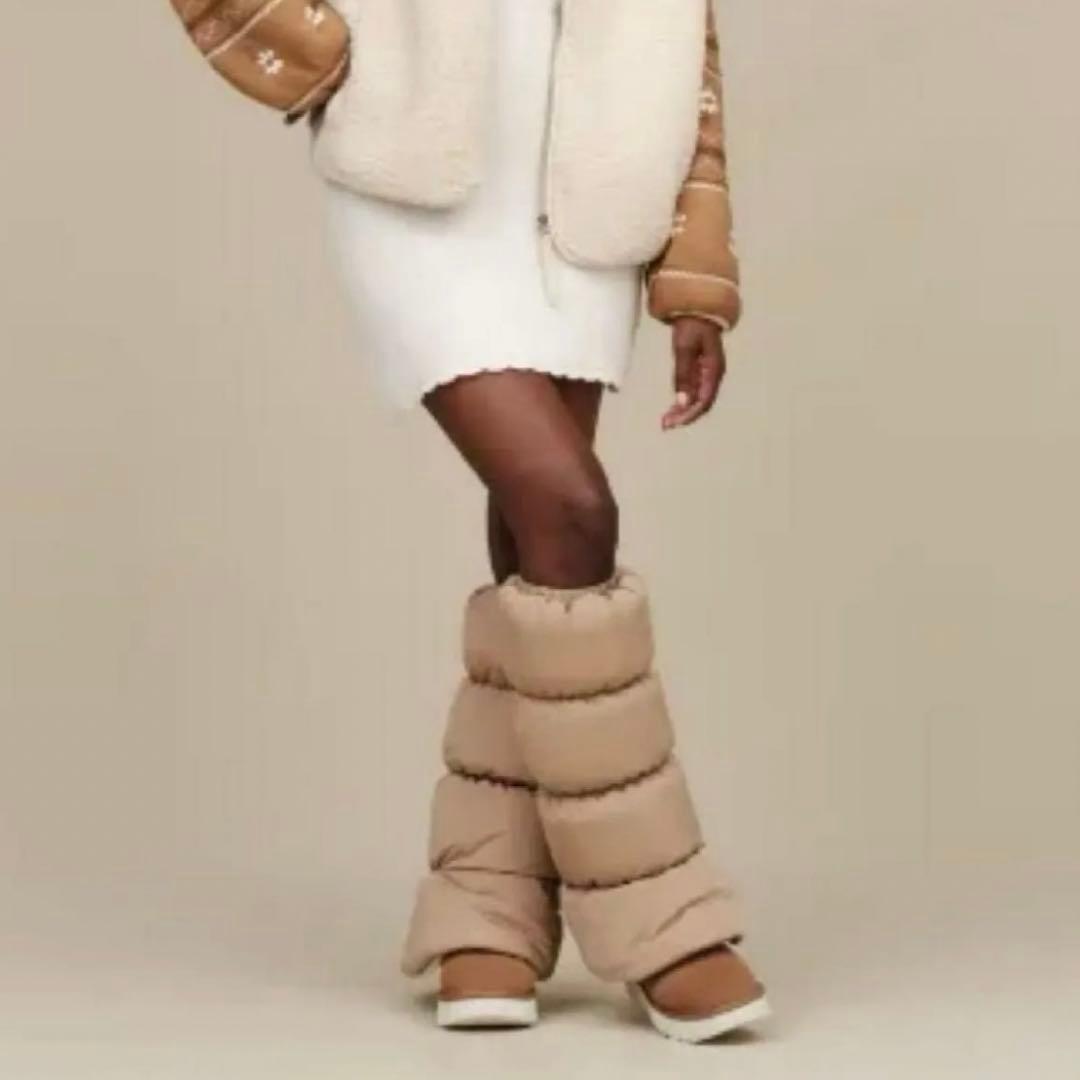 UGG プラッシュウォーマー トール Plushwarmer Tall - メルカリ